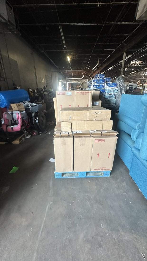 Valves and fittings consolidated at the forwarder